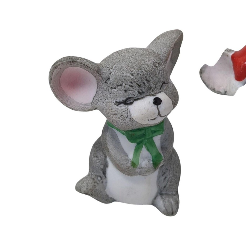 Christmas Mouse Salt Pepper Shaker Set Festive House of Lloyd Holiday Decor - Picture 3 of 6